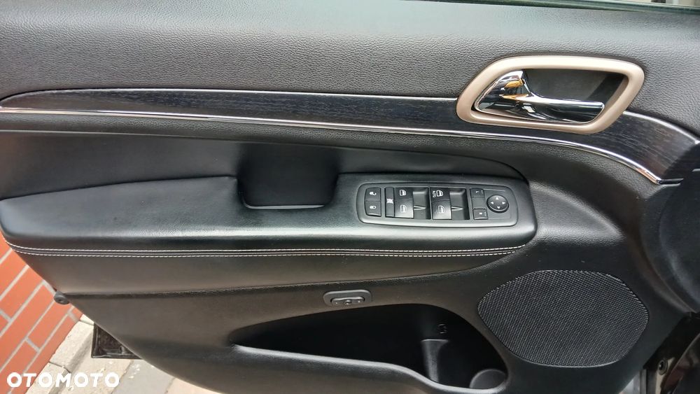 Jeep Grand Cherokee 5.7 V8 HEMI Overland - 10