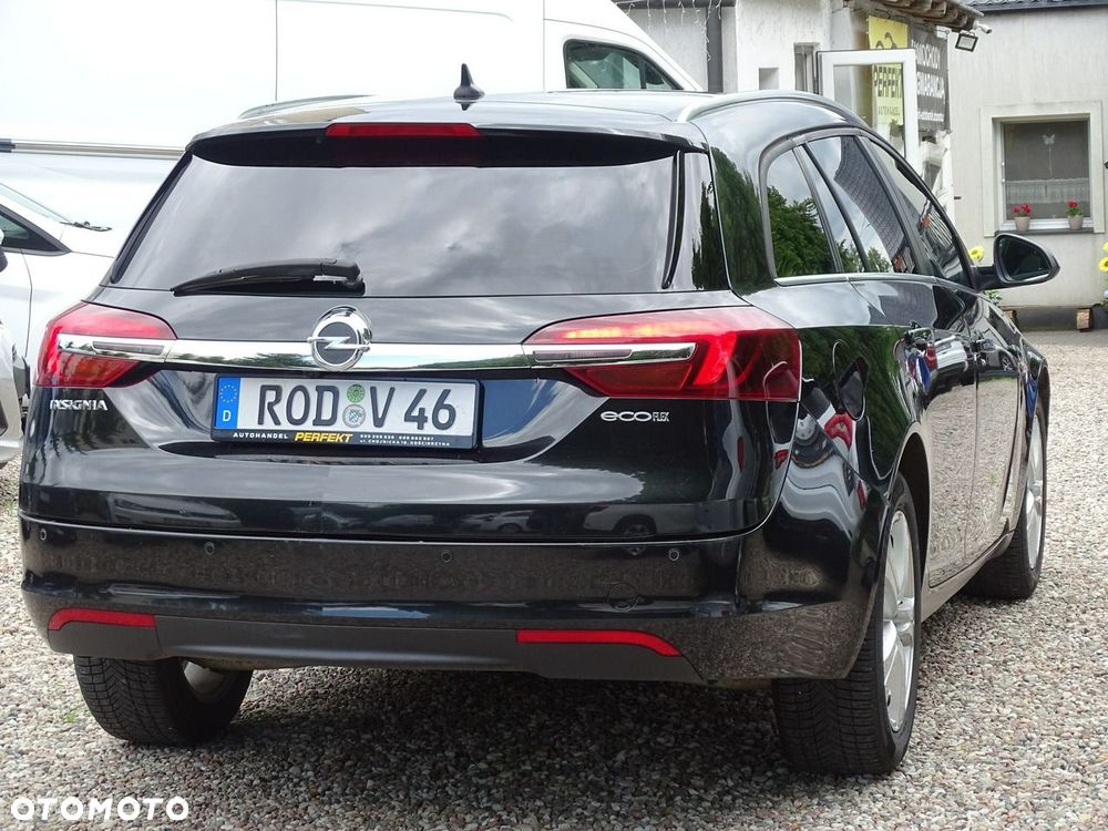 Opel Insignia - 12