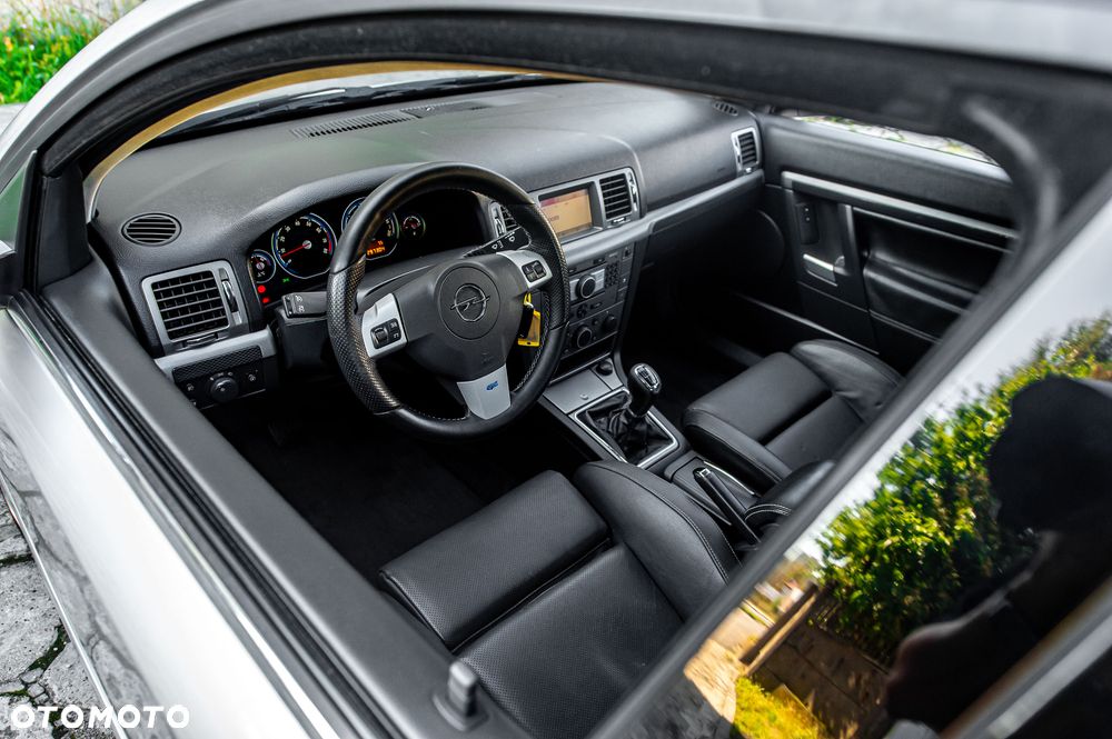 Opel Vectra OPC - 15