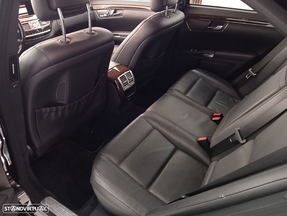 Mercedes-Benz S 350 CDI 4-Matic BlueEfficiency - 32