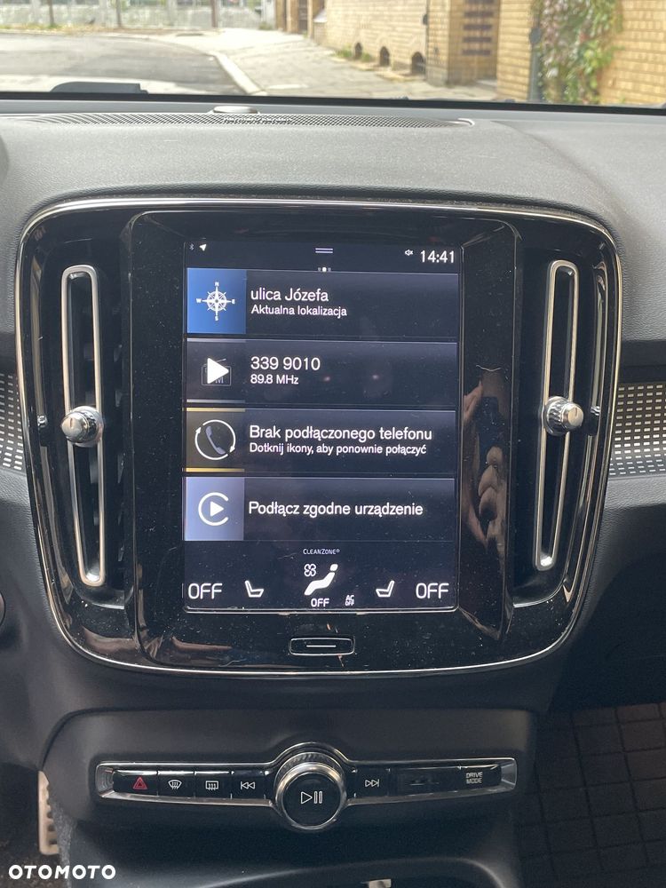 Volvo XC 40 B4 AWD Plus Bright - 18