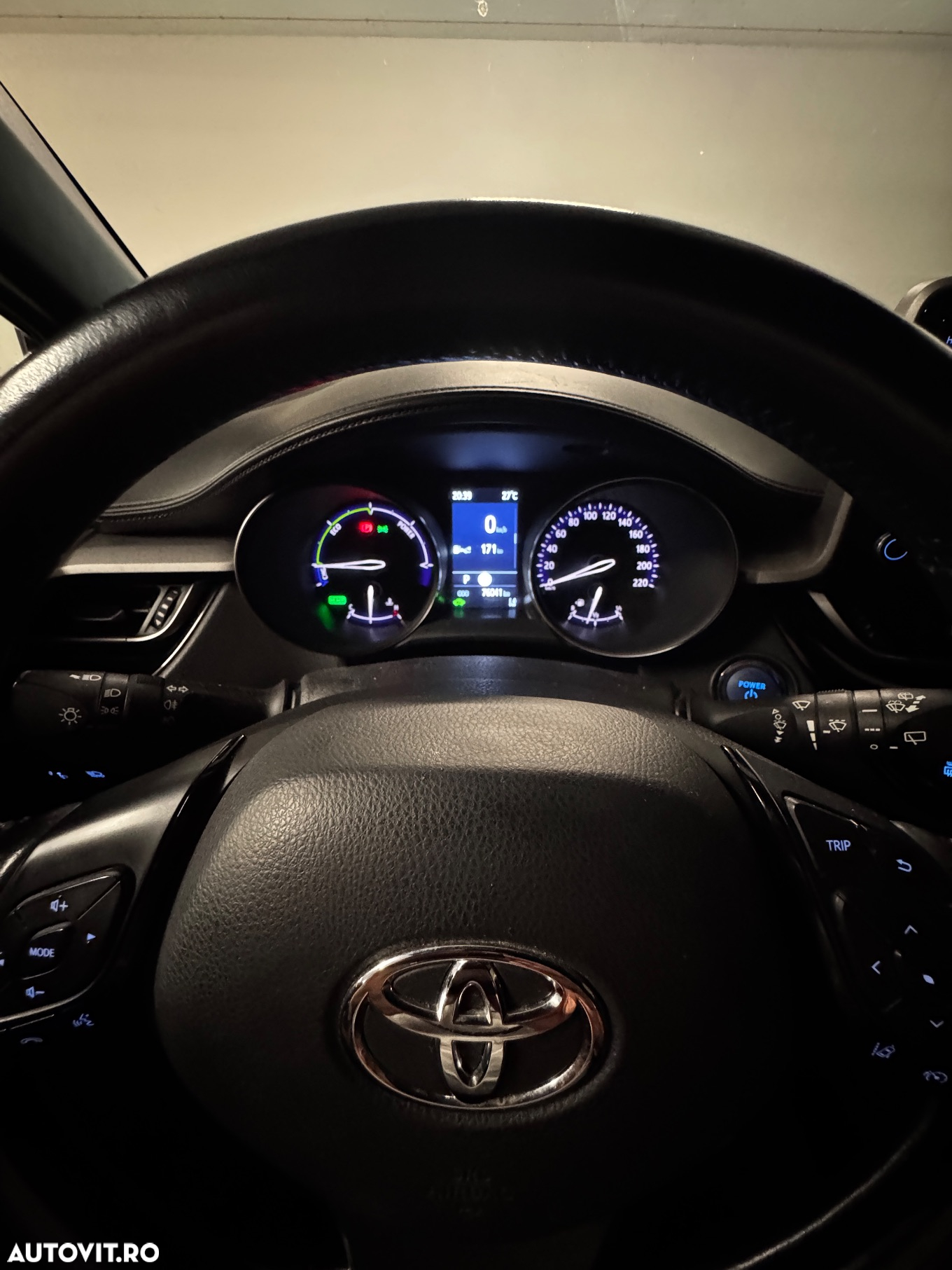 Toyota C-HR 1.8 HSD 122 CP 4x2 CVT Style - 4