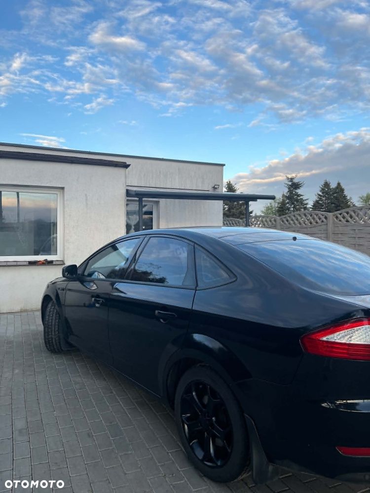Ford Mondeo - 4