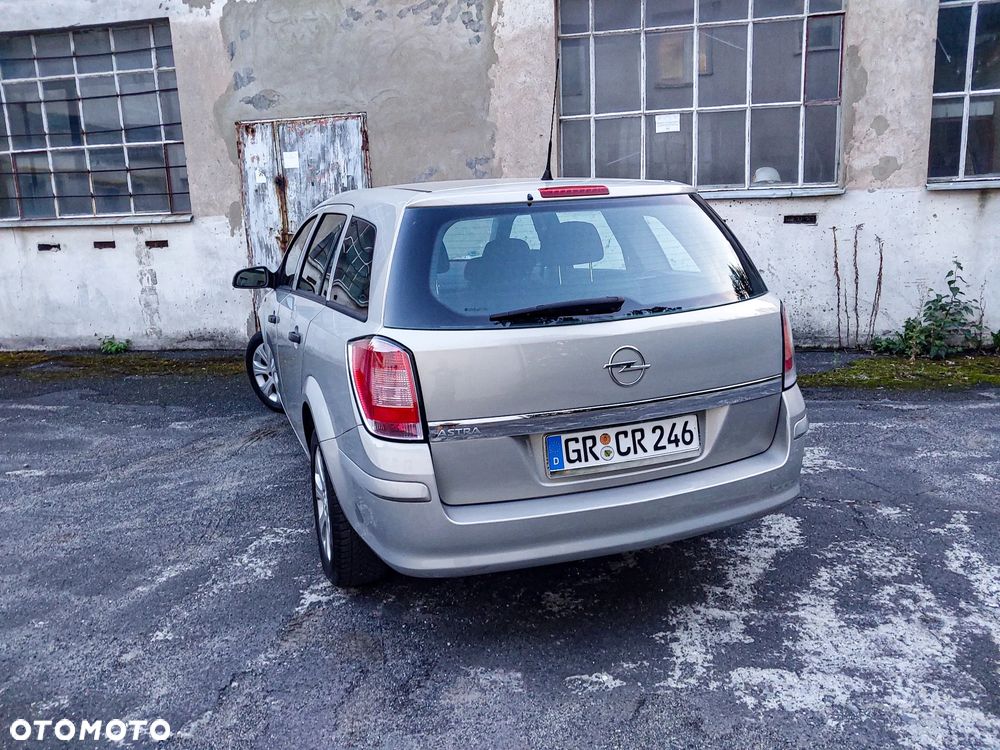 Opel Astra 1.6 Caravan Elegance - 21