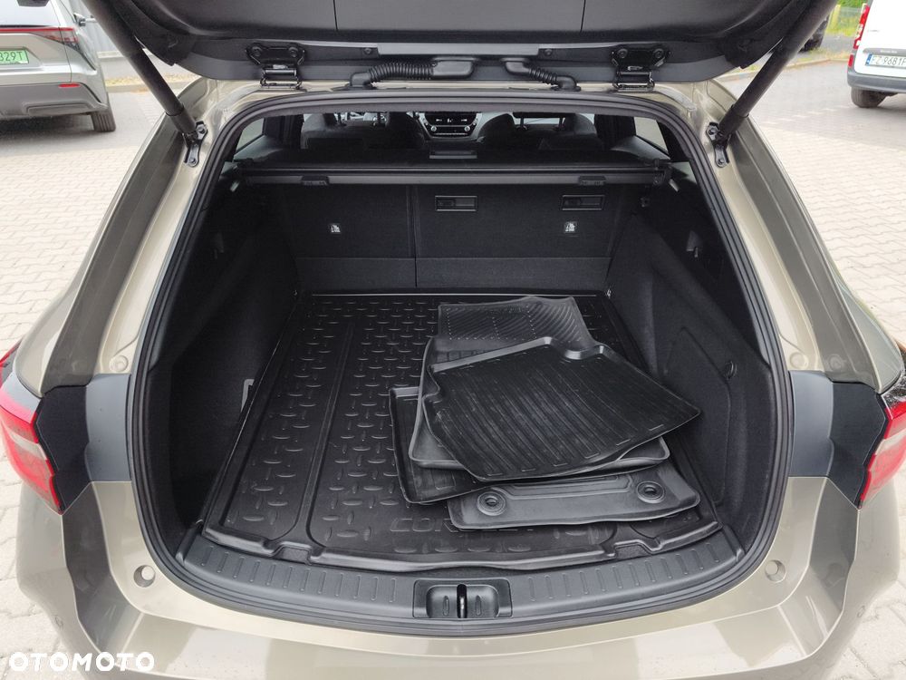 Toyota Corolla 2.0 Hybrid Style - 14