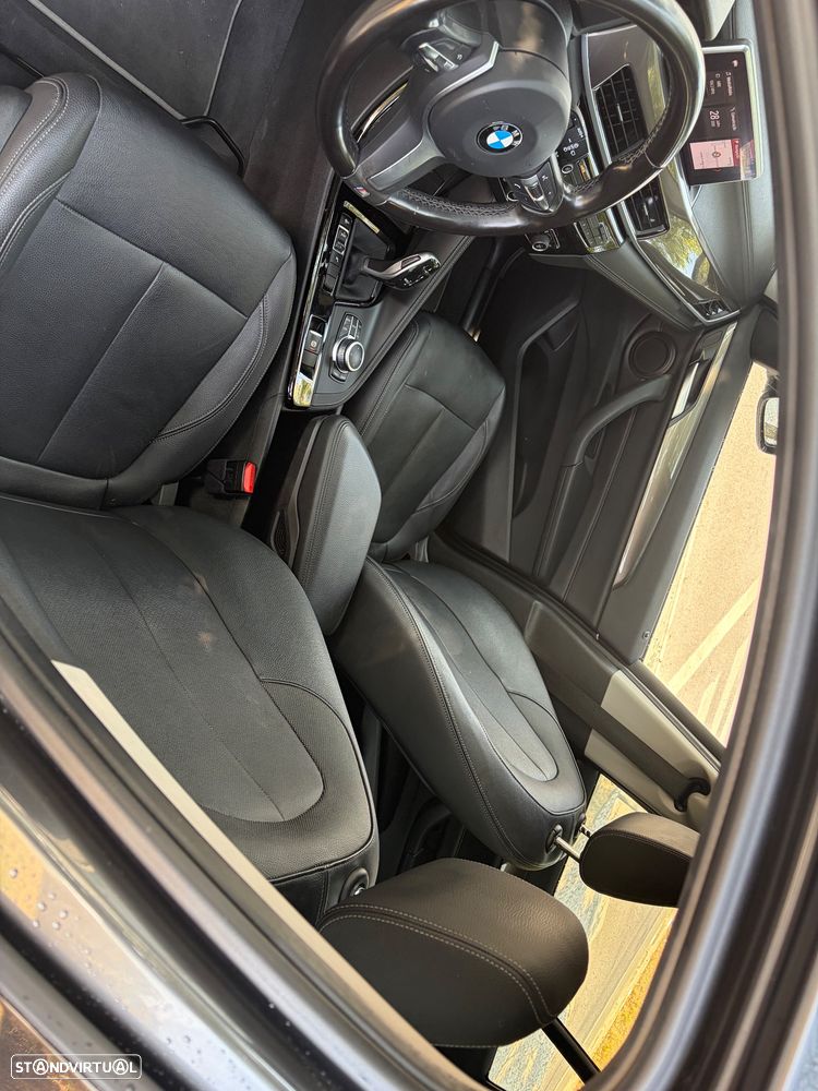 BMW X1 sDrive18d Pack Desportivo M - 15