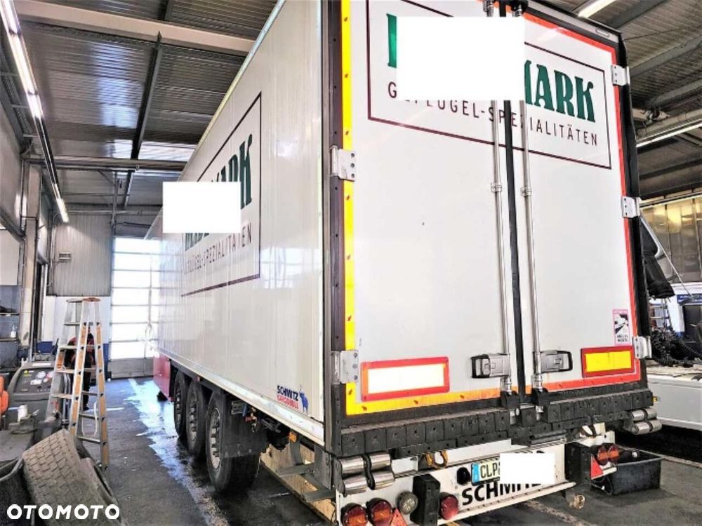 Schmitz Cargobull SKO 24L - 4
