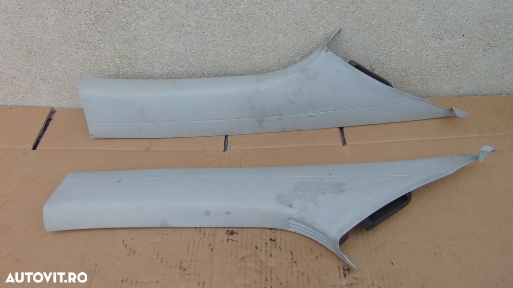 Capac stalp VW T5 an 2003-2015 cod 7E1867233 - 2