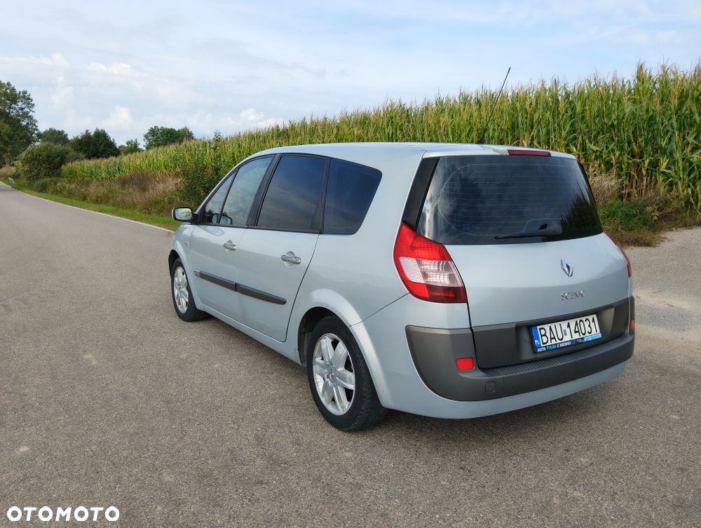 Renault 4 - 3