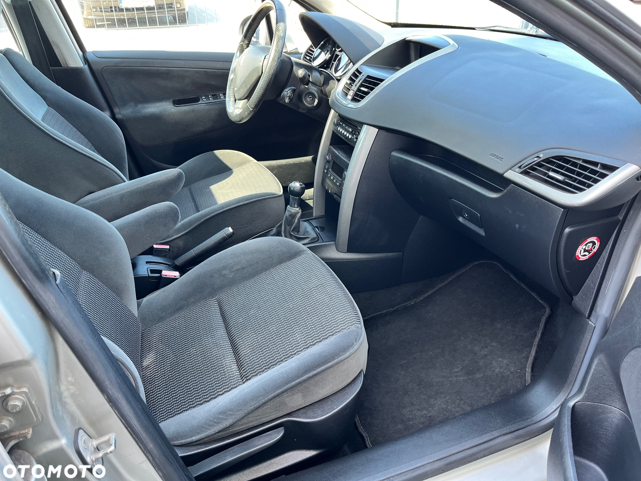 Peugeot 207 110 Sport - 9