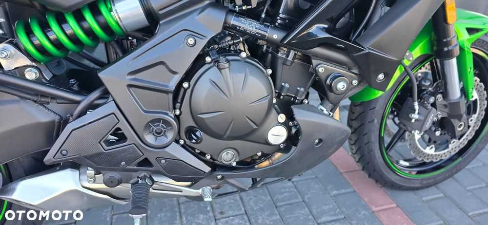 Kawasaki Versys 650 - 16