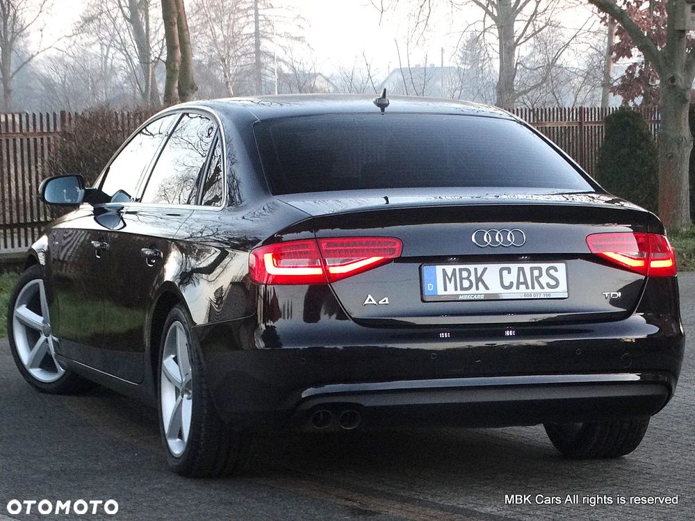 Audi A4 Limousine 2.0 TDI DPF S line Sportpaket - 12