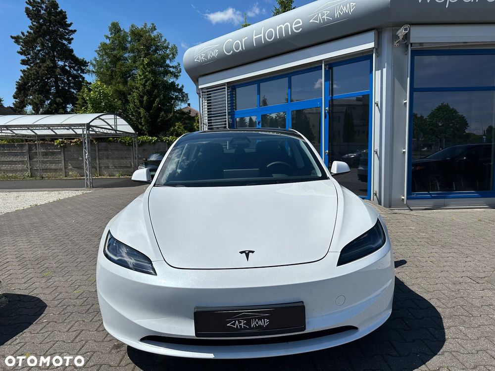 Tesla Model 3 - 2