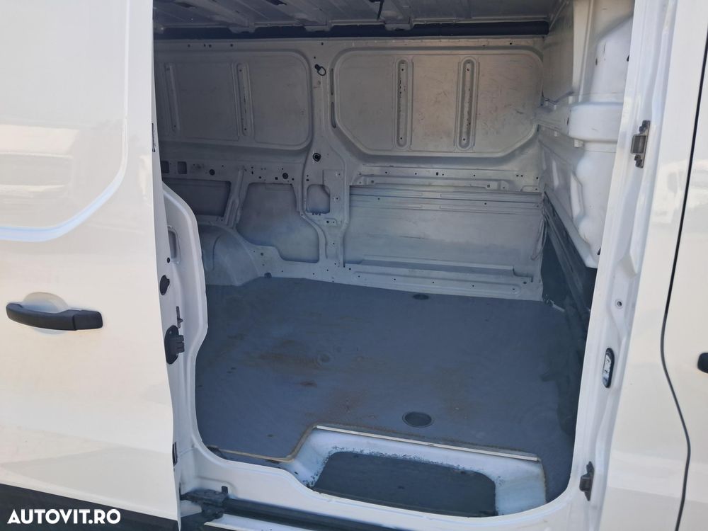 Renault TRAFIC 1.6D 120CP - 10