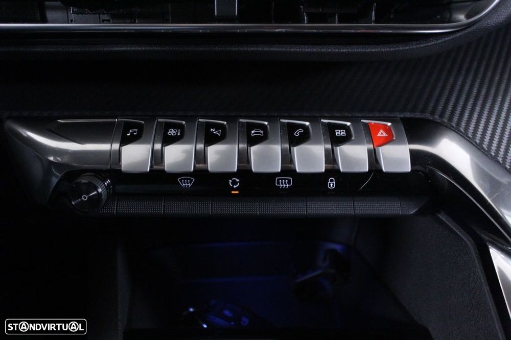 Peugeot 5008 1.5 BlueHDi Allure Pack EAT8 - 29