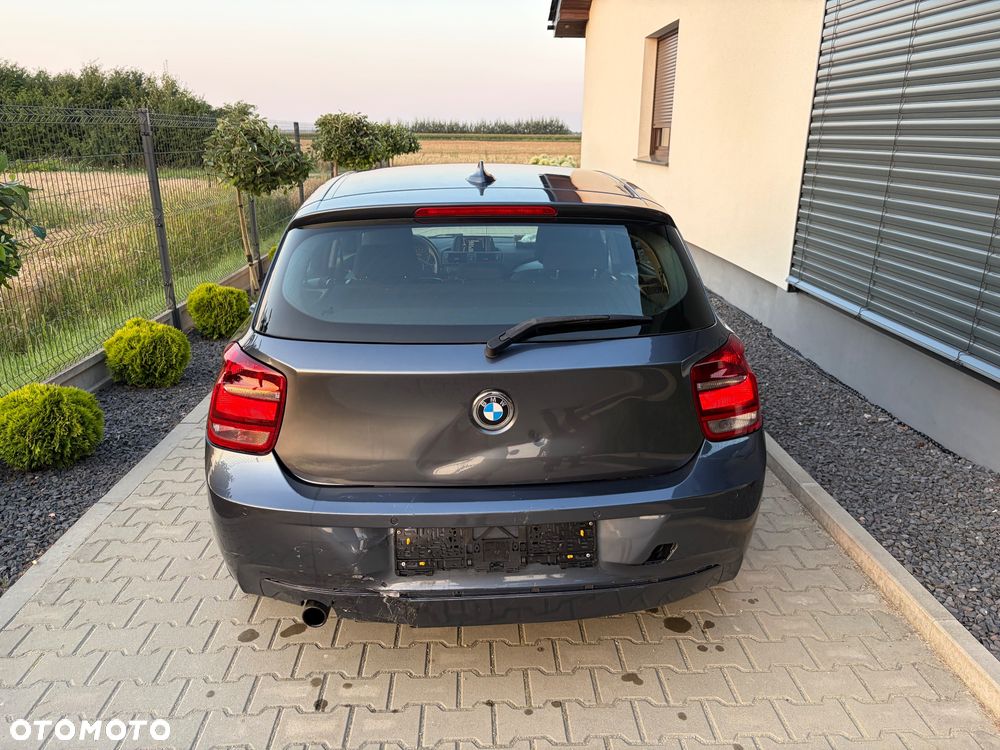 BMW Seria 1 116i Sport Line - 8