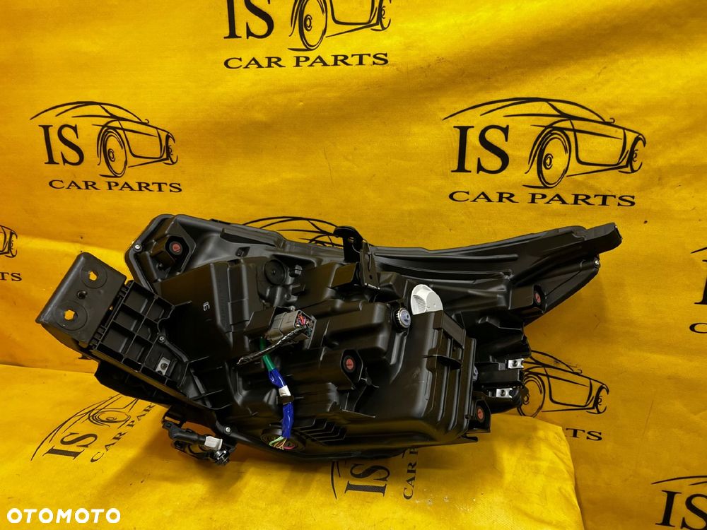 REFLEKTOR LAMPA PRZEDNIA PRZÓD PRAWY LED SUBARU FORESTER VI SL 25- - 11