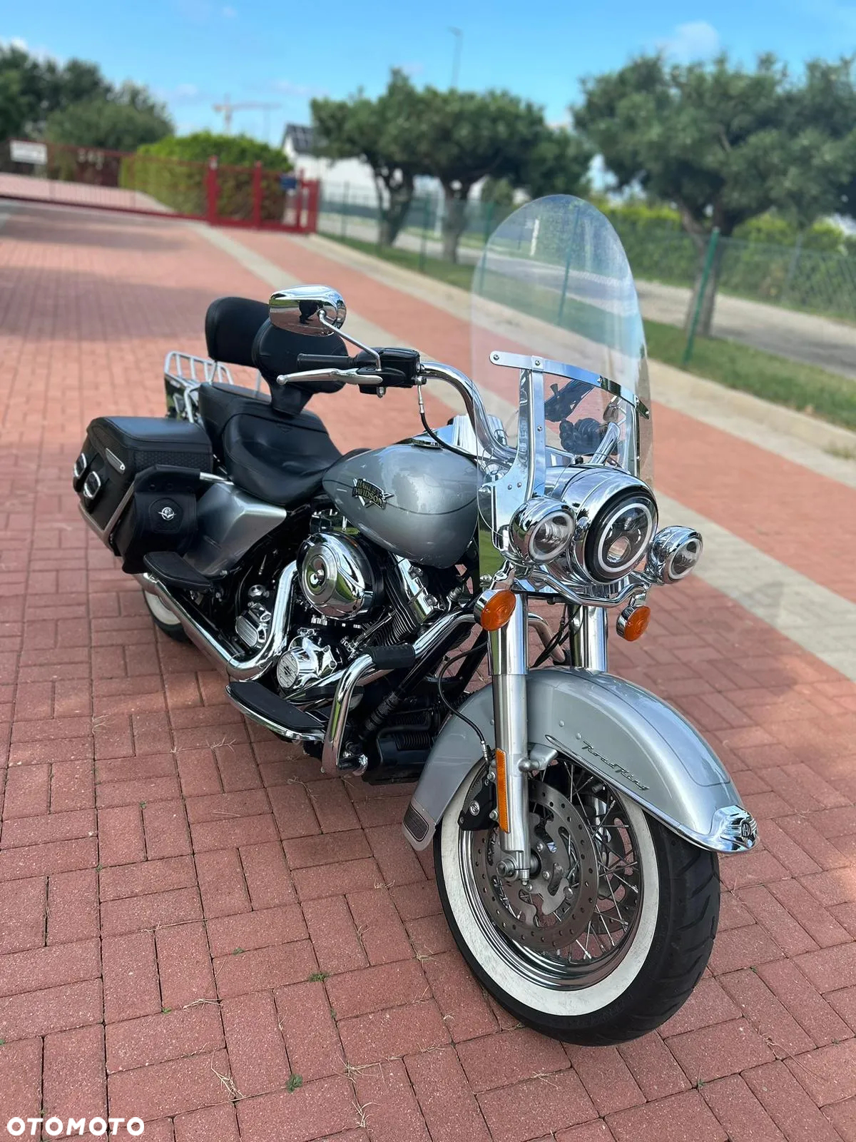 Harley-Davidson Touring Road King - 9