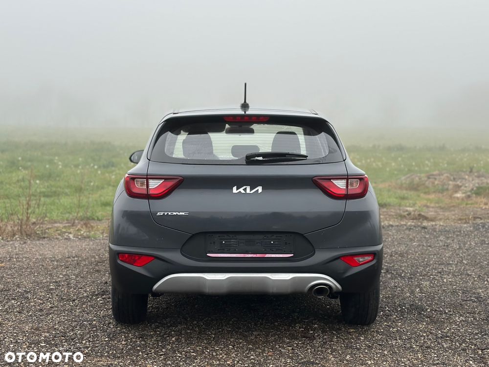 Kia Stonic - 15