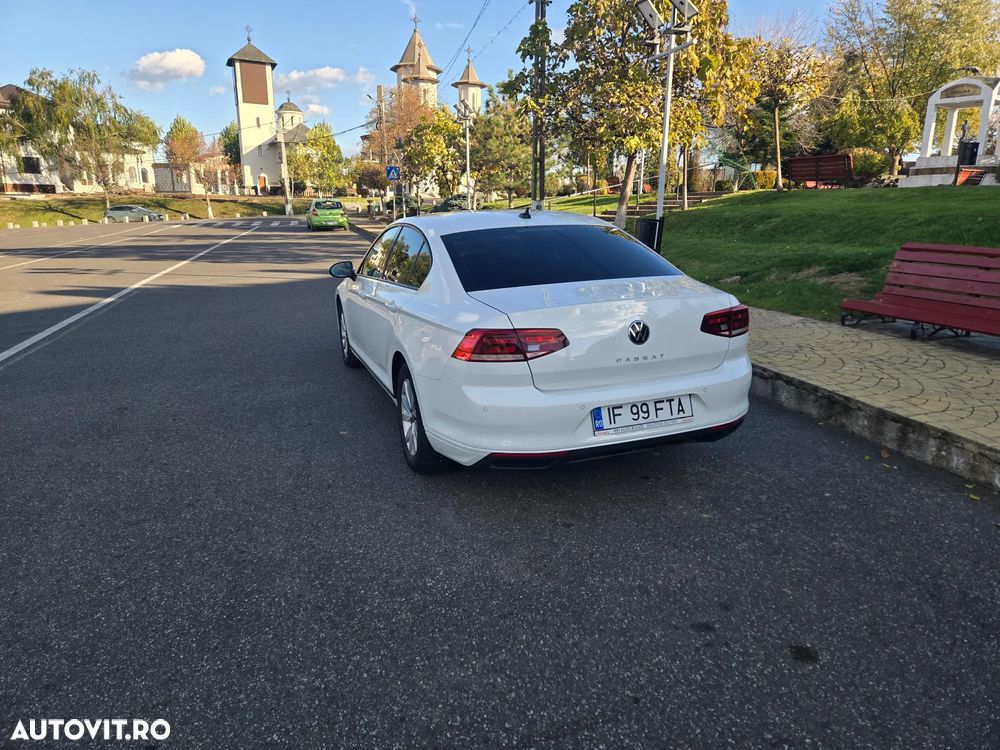 Volkswagen Passat 2.0 TDI DSG Comfortline - 13