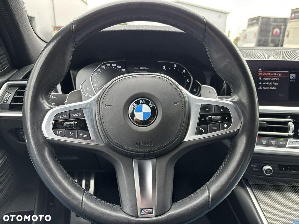 BMW Seria 3 320d M Sport sport - 24