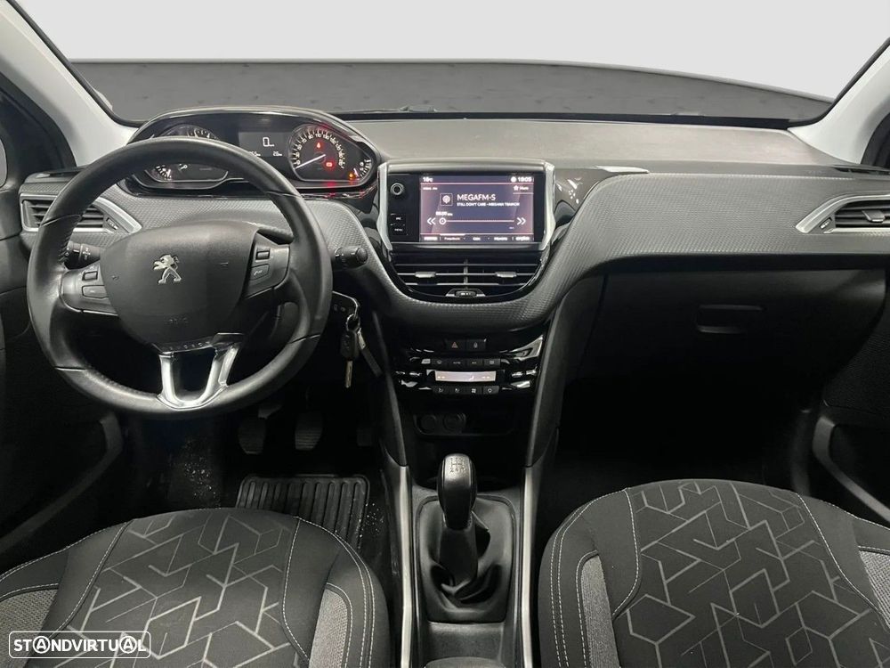Peugeot 2008 - 7
