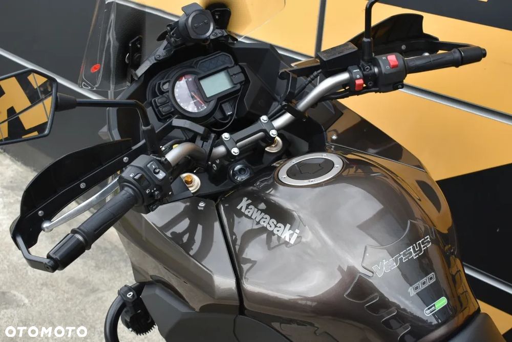 Kawasaki Versys 1000 - 12