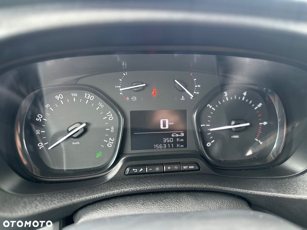 Toyota Proace - 28