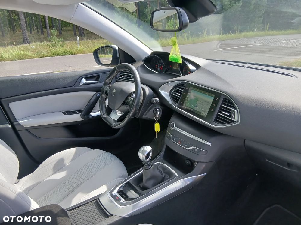 Peugeot 308 BlueHDi FAP 120 Stop&Start GT-Line Edition - 16