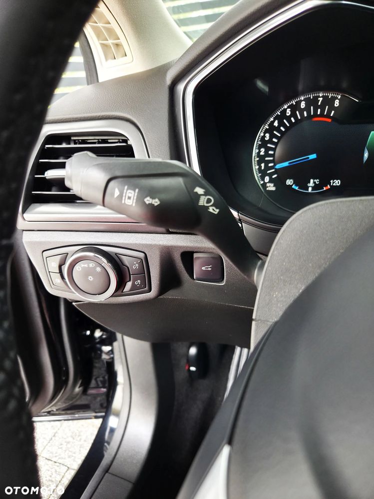 Ford Mondeo - 18