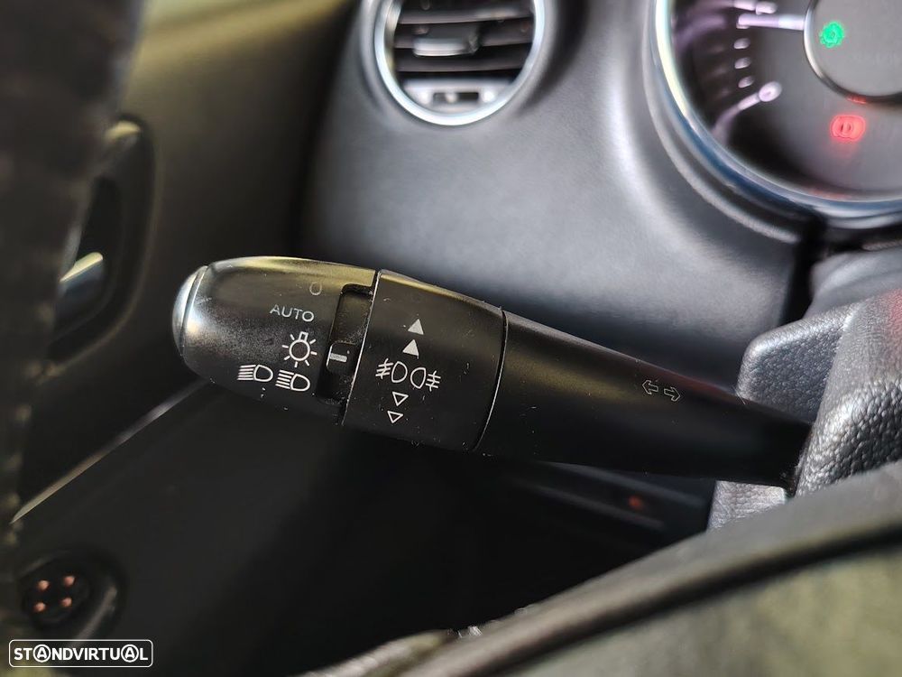 Peugeot 5008 - 19