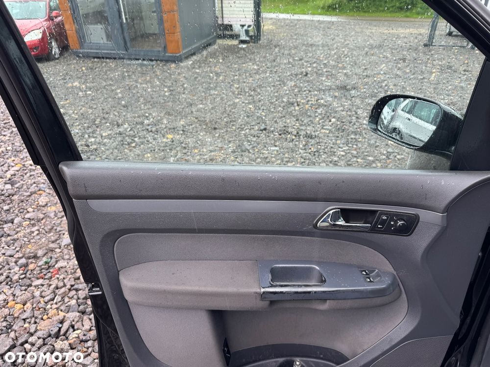 Volkswagen Touran 1.6 Trendline - 10