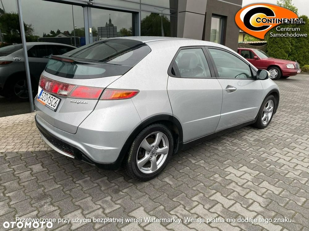 Honda Civic - 4