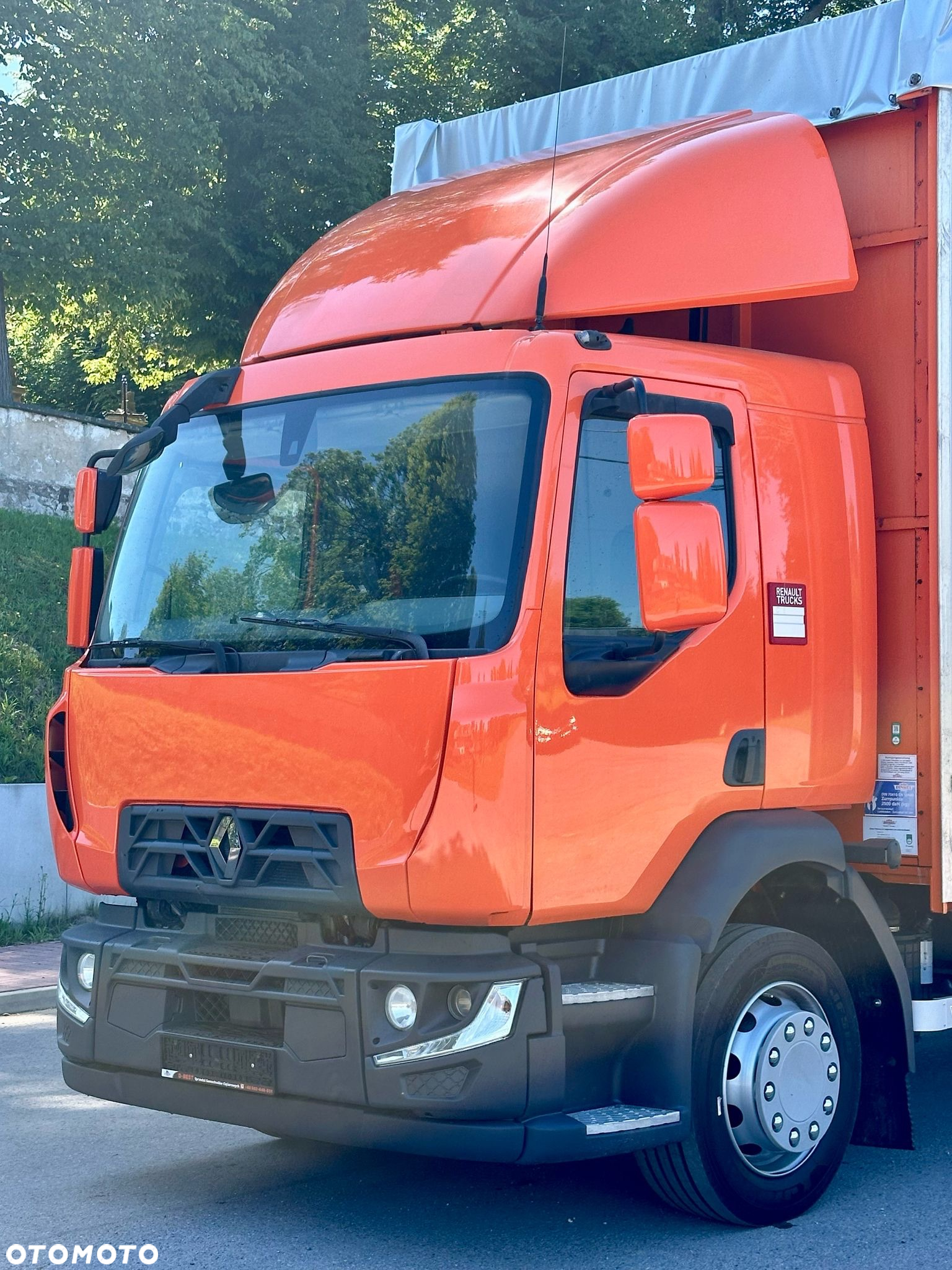 Renault D 18 / 280 / FIRANKA / WINDA / 8.6 M DŁUGOŚCI / 21 EUROPALET / NOWE OPONY / ŁADOWNOŚĆ 9.380 KG / AUTOMAT / SERWISOWANA / SPROWADZONA - 5