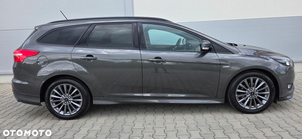 Ford Focus - 6