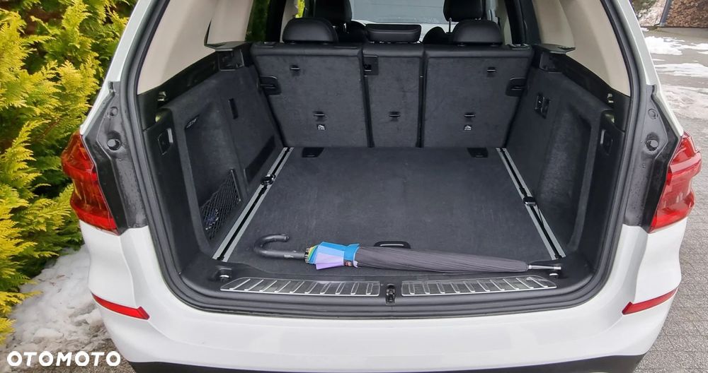 BMW X3 xDrive20i xLine - 20
