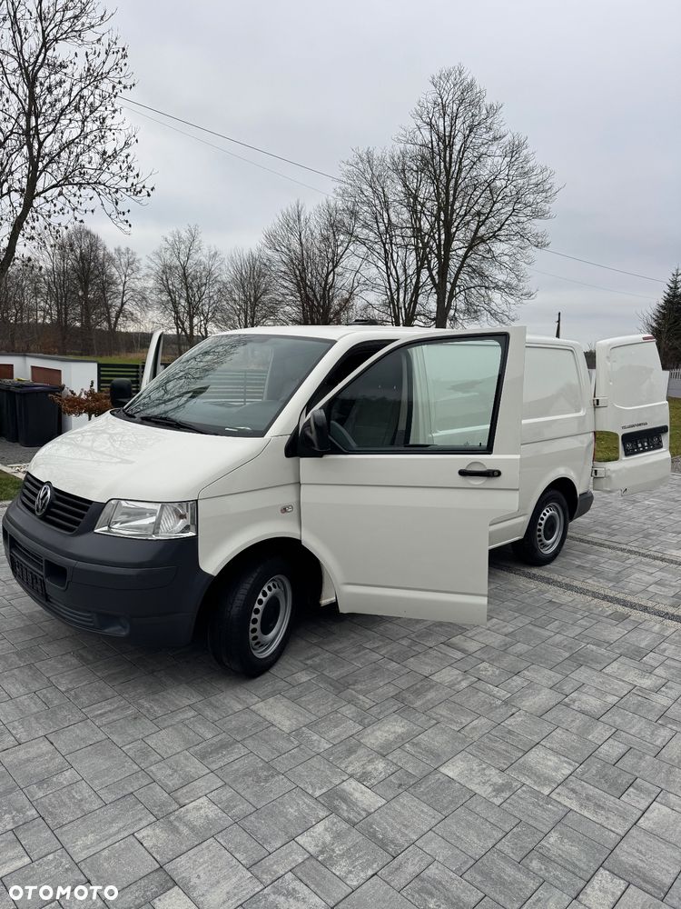 Volkswagen Transporter - 17