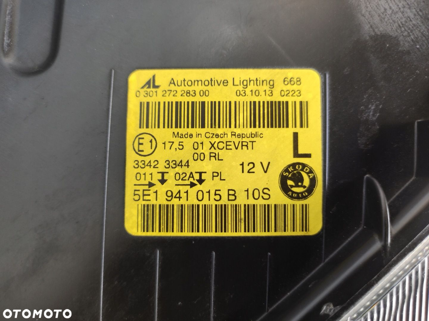 LAMPA REFLEKTOR LEWY PRZÓD BI XENON SKRETNY KOMPLETNA SKODA OCTAVIA III VRS - 7
