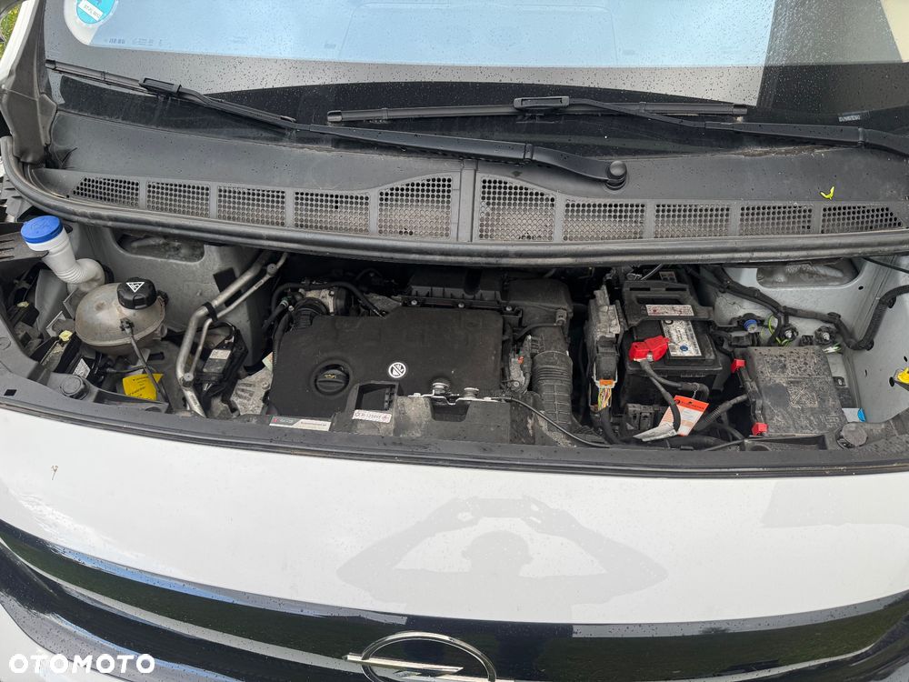 Opel Vivaro - 26