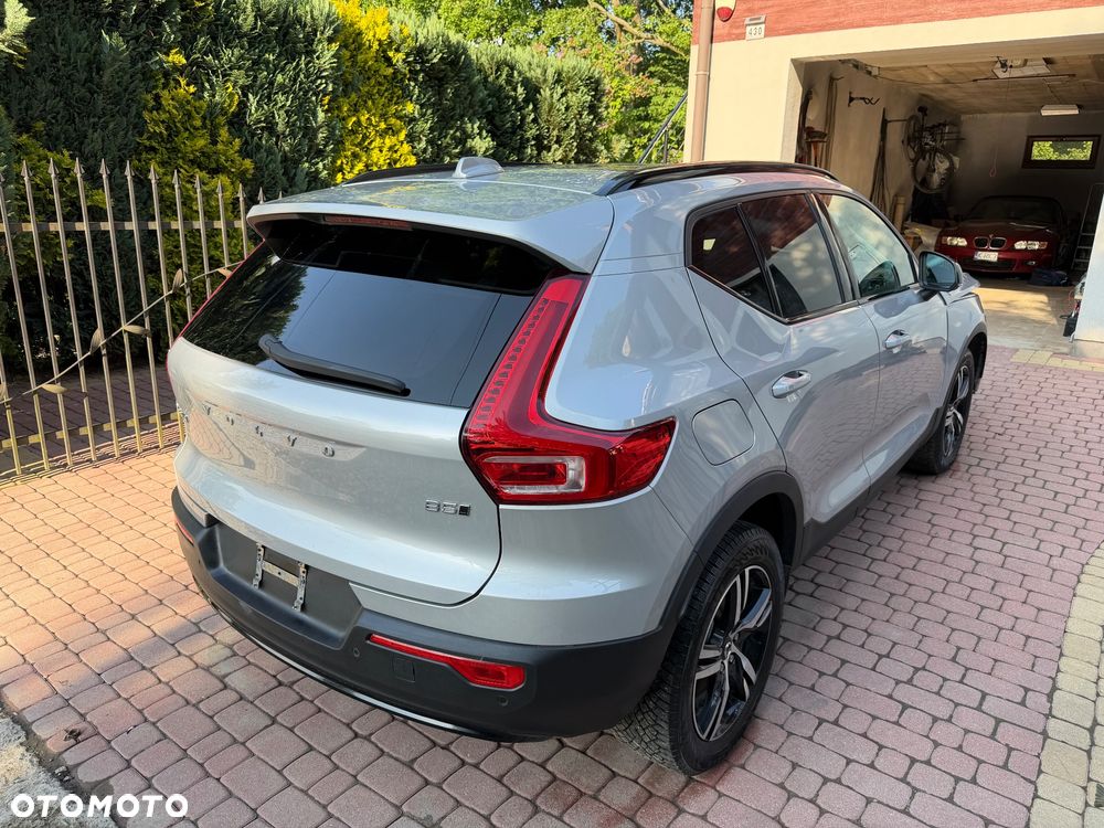 Volvo XC 40 B5 B AWD Ultimate Dark - 12