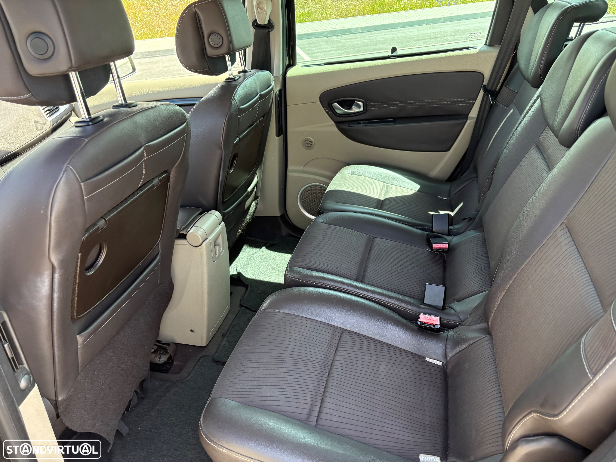Renault Grand Scénic 1.5 dCi Luxe 7L - 21