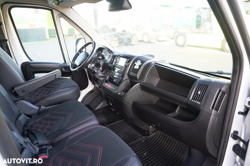 Peugeot BOXER / 9-SEAFER / TABLĂ / DUBIȚĂ / FOARTE ECHIPATĂ / - 31
