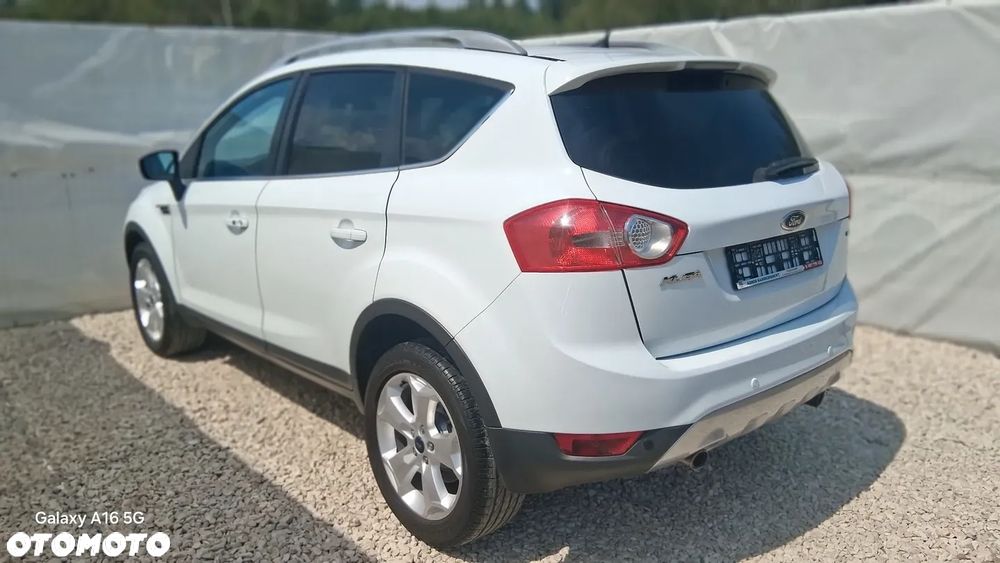 Ford Kuga 2.0 TDCi 4x4 Titanium - 6