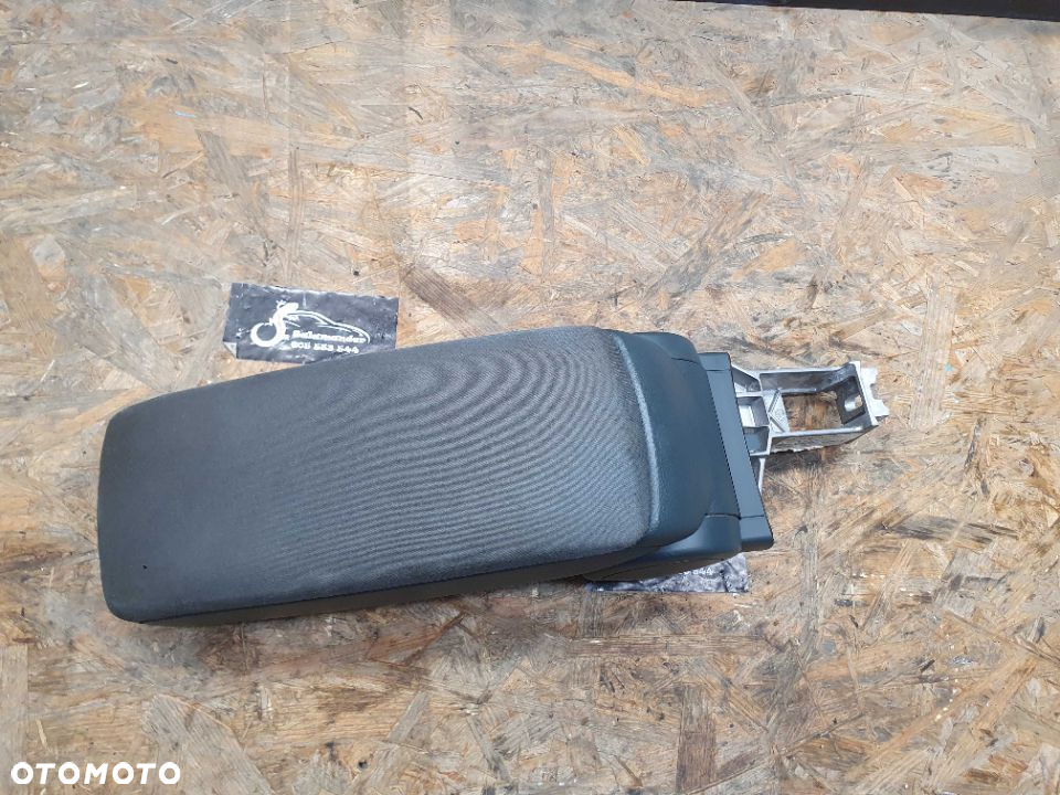 Podlokietnik Lokiec Schowek Klapa Zawias Welur AUDI A6 C5 3YQ 3SL - 2