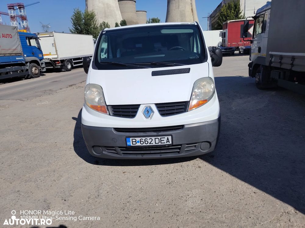 Renault trafic - 9