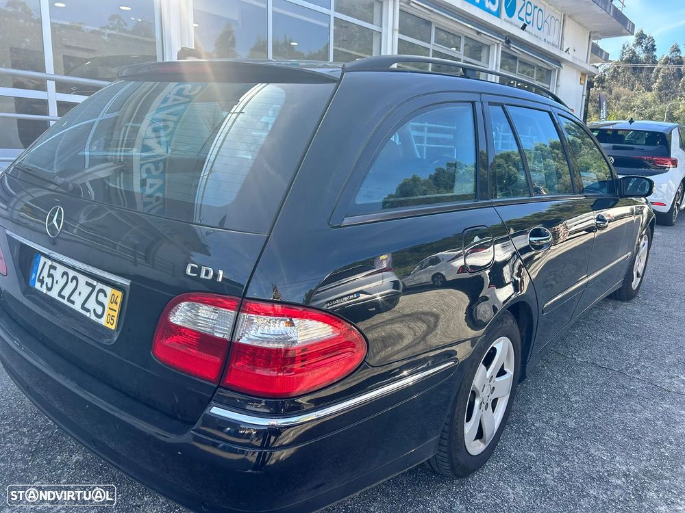 Mercedes-Benz E 220 CDi Avantgarde Aut. - 2