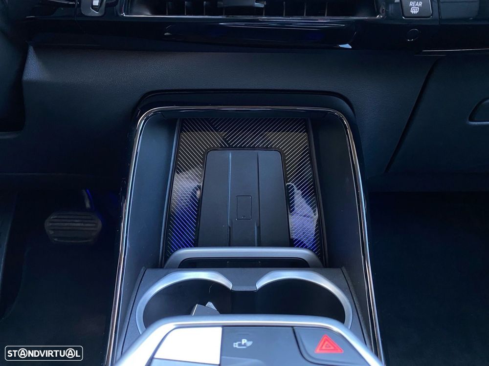 BMW X1 sDrive18d xLine - 12