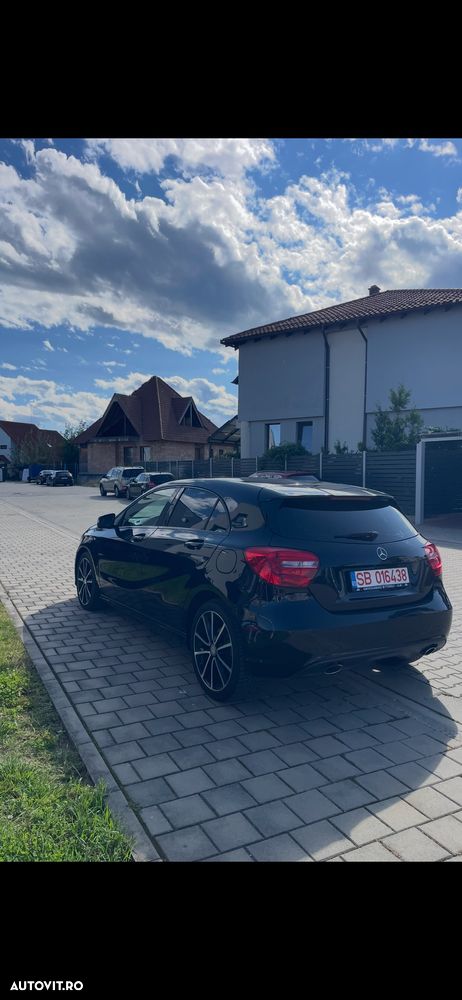 Mercedes-Benz A 180 (BlueEFFICIENCY) 7G-DCT Urban - 4