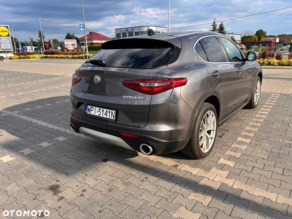 Alfa Romeo Stelvio 2.0 Turbo First Edition Q4 - 7