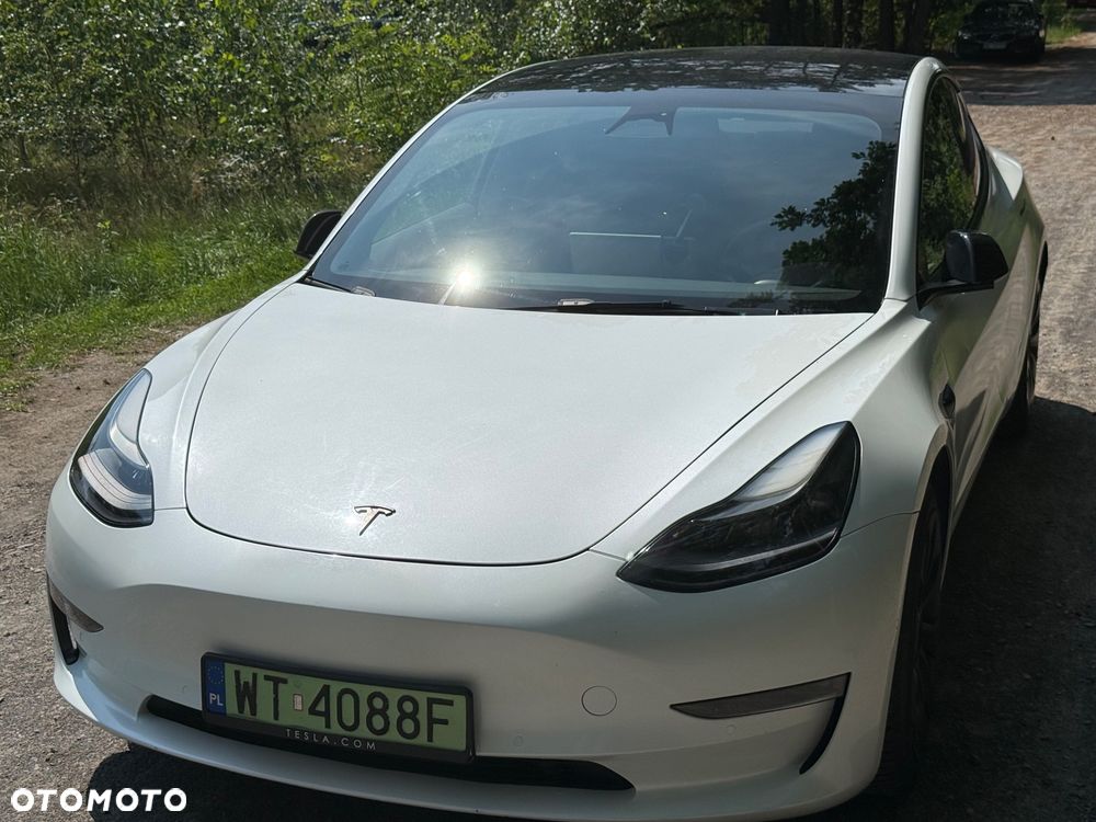Tesla Model 3 Long Range AWD - 5